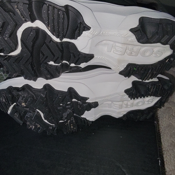 Womens Sorel boot sneaker - Picture 3 of 6